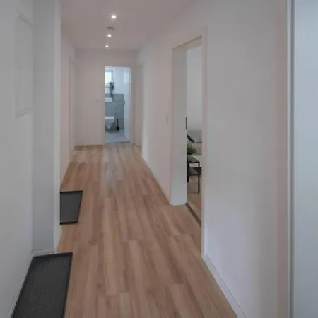 Daire Monteur- & Gaestewohnung In Mit Kueche, Wlan & Parkplatz In - Sch01 *